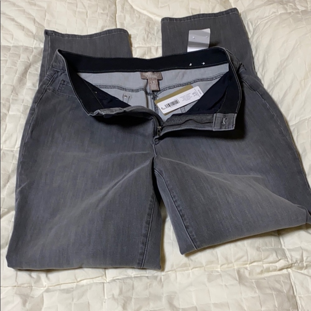 Chico size 1.5. Size10. With tags. 30.5” inseam.